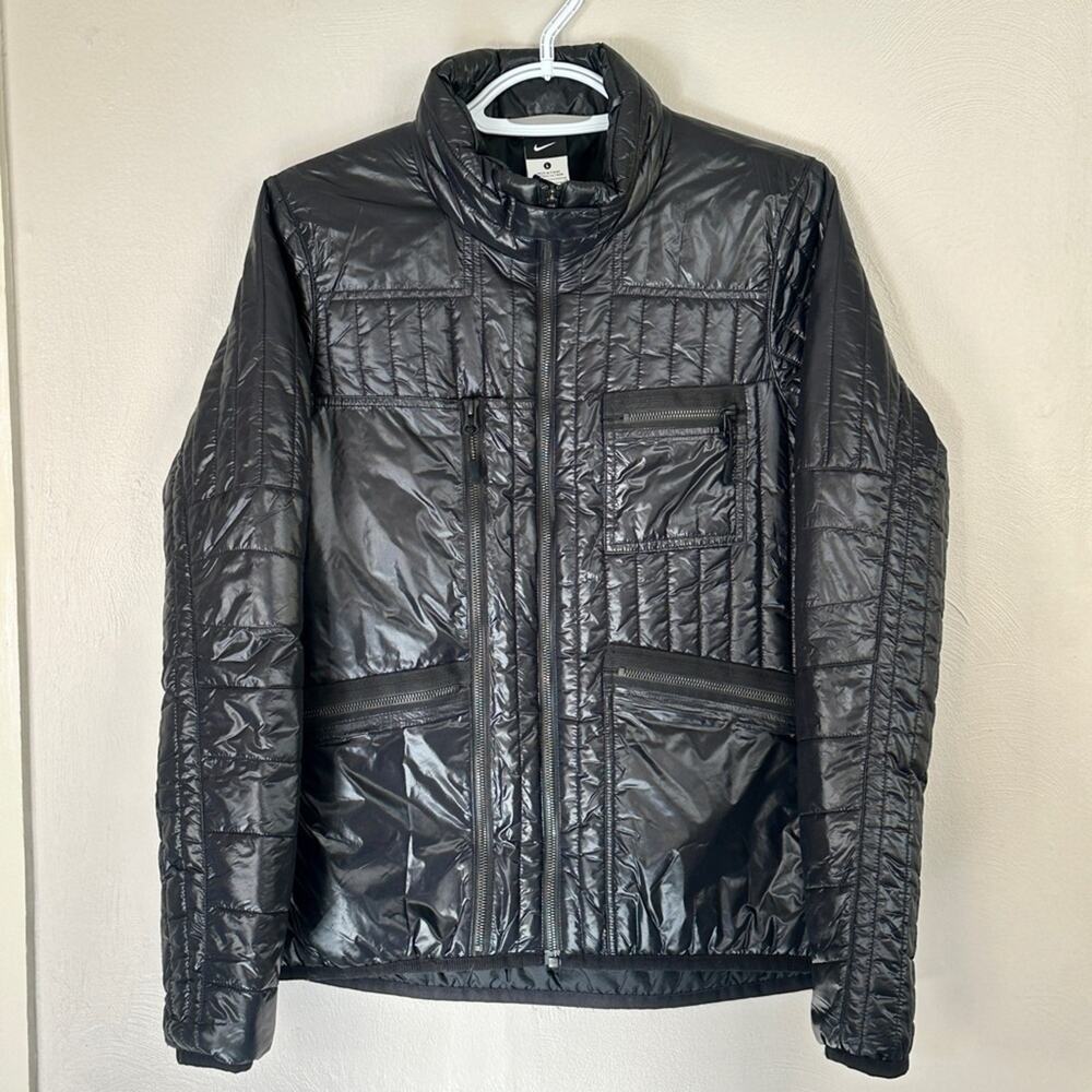 NWOT Nike Glossy Black Puffer Jacket- Lightweight Primaloft Size L Athleisure